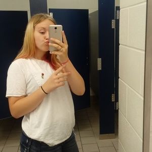 Meet your Posher, Adrean